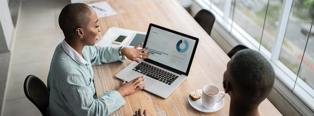 12748_CbS_Blog_CX for Managers_Header-image_1080x400 Why Store and District Managers struggle with CX data (and how to fix it)